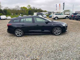 Ford Focus 1.5 ECOBLUE 115 CV POWERSHIFT ST-LINE occasion - Photo 4