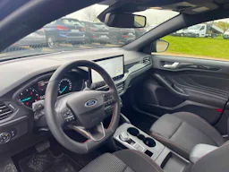 Ford Focus  1.5 ECOBLUE 115 CV POWERSHIFT ST-LINE occasion - Photo 7