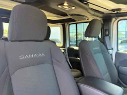 Jeep Wrangler JEEP WRANGLER Sahara Unlimited 4xe 2.0 l T 380 ch PHEV 4x4 BVA8 occasion - Photo 9