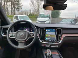 Volvo V60  B4 197ch CROSS COUNTRY PRO AWD BVA *TOIT OUVRANT*ATTELAGE ELECTRIQUE* occasion - Photo 4