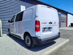 Opel Vivaro  CABINE APPROFONDIE 6 PLACES 2.0 BLUEHDI 145 TVA récupérable occasion - Photo 4