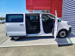 Opel Vivaro CABINE APPROFONDIE 6 PLACES 2.0 BLUEHDI 145 TVA récupérable occasion - Photo 5