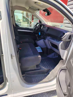Opel Vivaro  CABINE APPROFONDIE 6 PLACES 2.0 BLUEHDI 145 TVA récupérable occasion - Photo 9