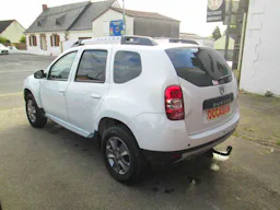 Dacia Duster  DCI 110 4x2 PRESTIGE EDITION 2016 occasion - Photo 3