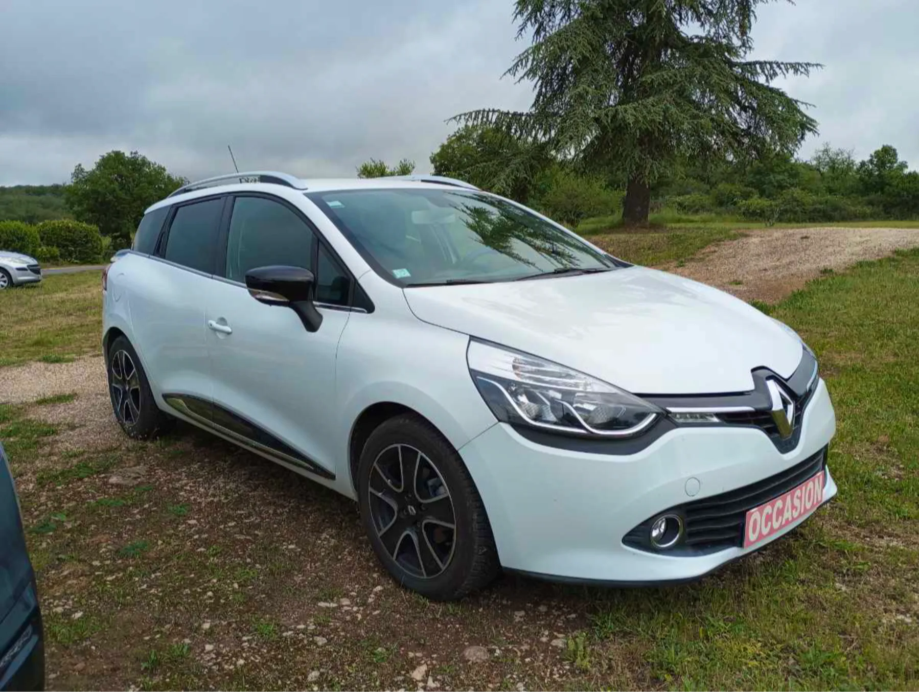 Renault Clio ESTATE 1.5 DCI 90 EDC LIMITED occasion