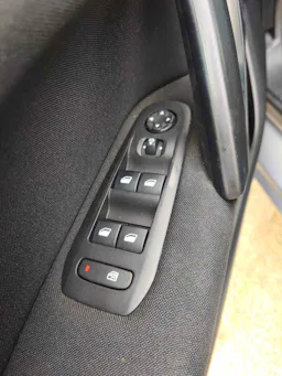 Peugeot 308 1.6 BLUEHDI S&S - 120 - BV EAT6 ACTIVE BUSINESS occasion - Photo 7