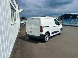 Citroën Berlingo  1.5L BLUE HDI 100 occasion - Photo 3