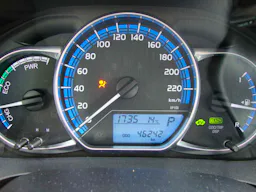 Toyota Yaris 1.5i VVT-i 100 Hybrid DYNAMIC occasion - Photo 11