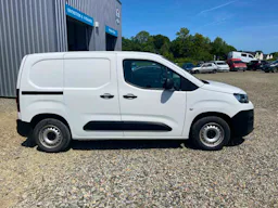 Citroën Berlingo BLUEHDI 100 CV CLUB occasion - Photo 4