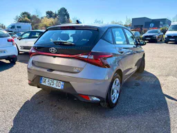 Hyundai i20  i20 1.0 T-GDi 100 DCT-7 Hybrid 48V Business occasion - Photo 3