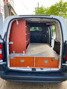 Citroën Berlingo  1,5 HDI 130 EAT8 WORKER occasion - Photo 3