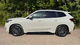 BMW X1 XDRIVE 23D M SPORT MILD HYBRID 211cv occasion - Photo 2