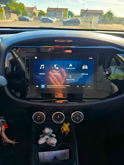 Toyota Aygo DYNAMIC occasion - Photo 7