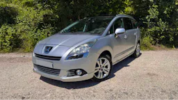 Peugeot 5008  2.0 HDI 160 CH BVA PREMIUM PACK occasion - Photo 1