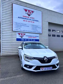 Renault Mégane ESTATE 1.5 DCI 110CH ENERGY occasion - Photo 2