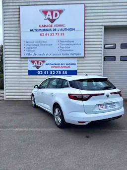 Renault Mégane ESTATE 1.5 DCI 110CH ENERGY occasion - Photo 4