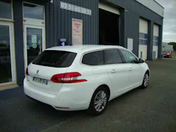 Peugeot 308 SW 1.2 PURETECH 110 CV ALLURE PACK occasion - Photo 4