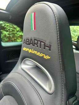 Abarth 595 ABARTH 500 C II (2) 1.4 16V T-JET 165 595 SCORPIONE ORO occasion - Photo 17