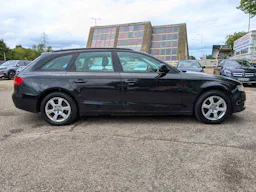Audi A4 A4 BREAK 2.0 TDI 136CV occasion - Photo 4