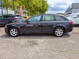 Audi A4  A4 BREAK 2.0 TDI 136CV occasion - Photo 9