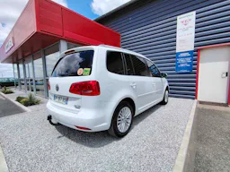 Volkswagen Touran 2.0 TDI 140 DSG6 occasion - Photo 3