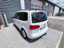 Volkswagen Touran  2.0 TDI 140  DSG6 occasion - Photo 4