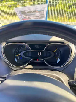 Renault Captur  1.5 DCI 90 ENERGY BUSINESS E6 ECO2 occasion - Photo 8
