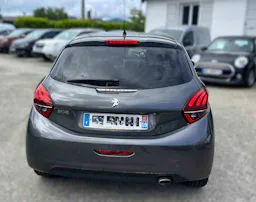 Peugeot 208 1.2 PTEC S&S GT LINTE occasion - Photo 6