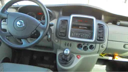 Renault Trafic 2.0 dci 115cv occasion - Photo 4