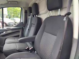 Ford Transit  CUSTOM 2,0  130 CV  L2H1 busine occasion - Photo 4