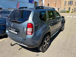 Dacia Duster DCI 110 LAUREATE PLUS 4X4 occasion - Photo 4