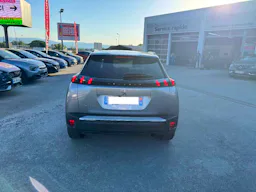 Peugeot 2008  BLUE HDI 100 CV ALLURE occasion - Photo 4