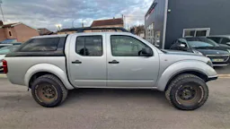 Nissan Navara D40 DOUBLE CABINE occasion - Photo 7