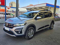 Dacia Jogger 1.0 TCE 110CH ESSENTIAL occasion - Photo 4