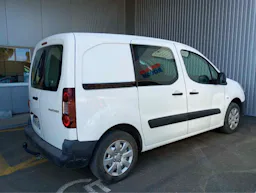 Peugeot Partner 1.6 BLUEHDI 100 PREMIUM occasion - Photo 2