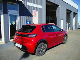 Peugeot 208  E-208 136 ALLURE BUSINESS occasion - Photo 4