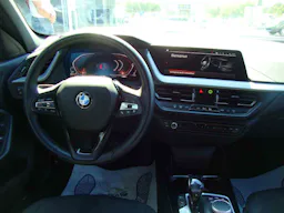 BMW Série 1  118D F40 LOUNGE 2.0 D 150 CV BVA occasion - Photo 7