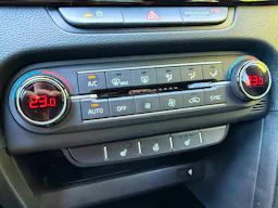 Kia Ceed GT-line 140h occasion - Photo 19