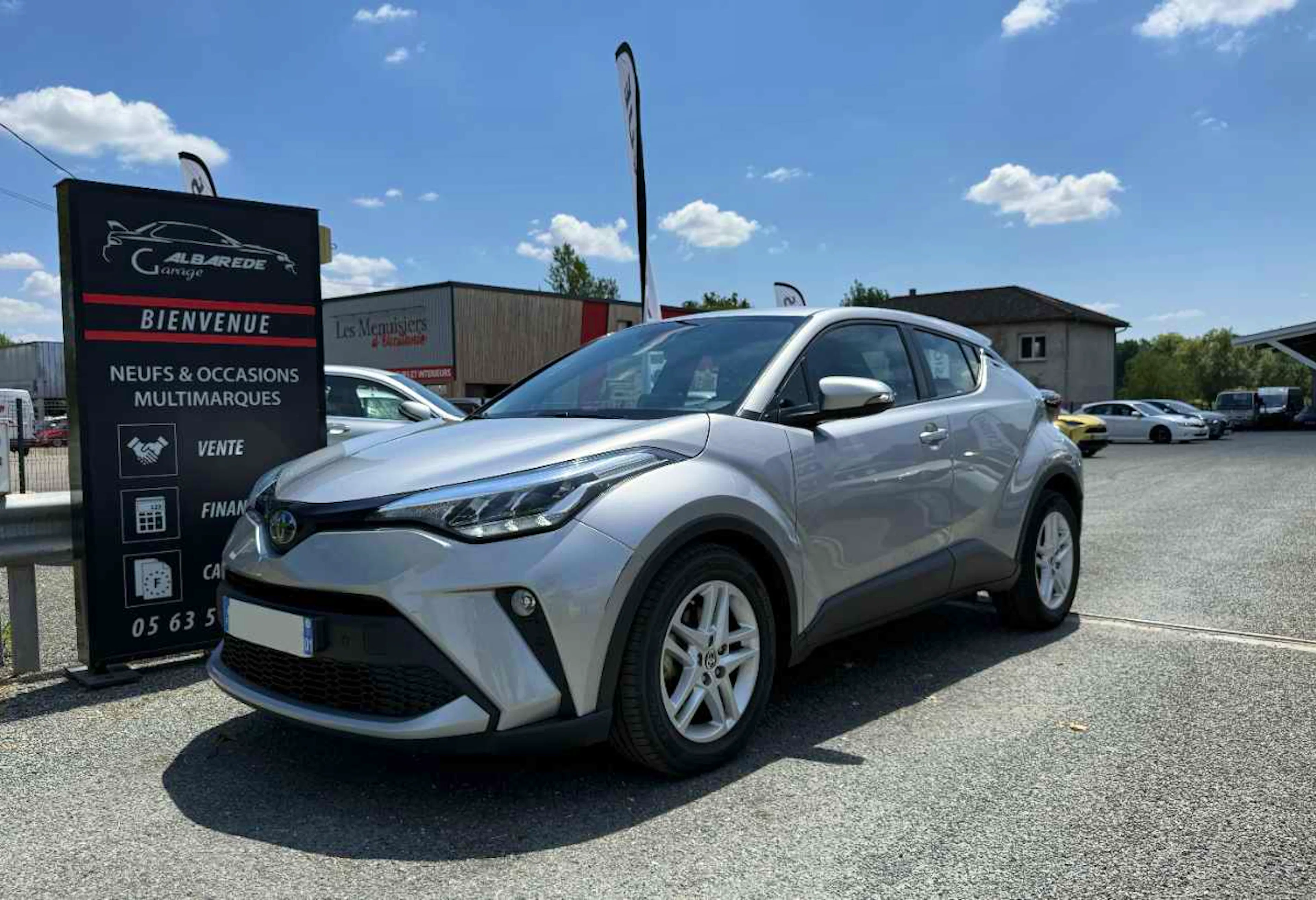 Toyota C-HR Dynamic business + programme beyond zero academy occasion