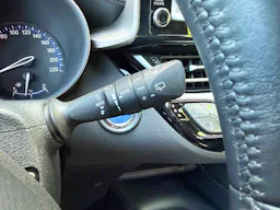 Toyota C-HR Dynamic business + programme beyond zero academy occasion - Photo 12