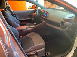 Toyota C-HR  Design business hybride 140 occasion - Photo 13