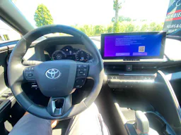 Toyota C-HR  Design business hybride 140 occasion - Photo 16
