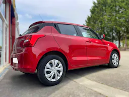 Suzuki Swift 1.2I DUALJET HYBRID 83CV occasion - Photo 2