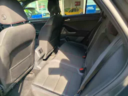 Volkswagen T-Roc 2.0L TDI 150 CV LOUNGE DSG occasion - Photo 11