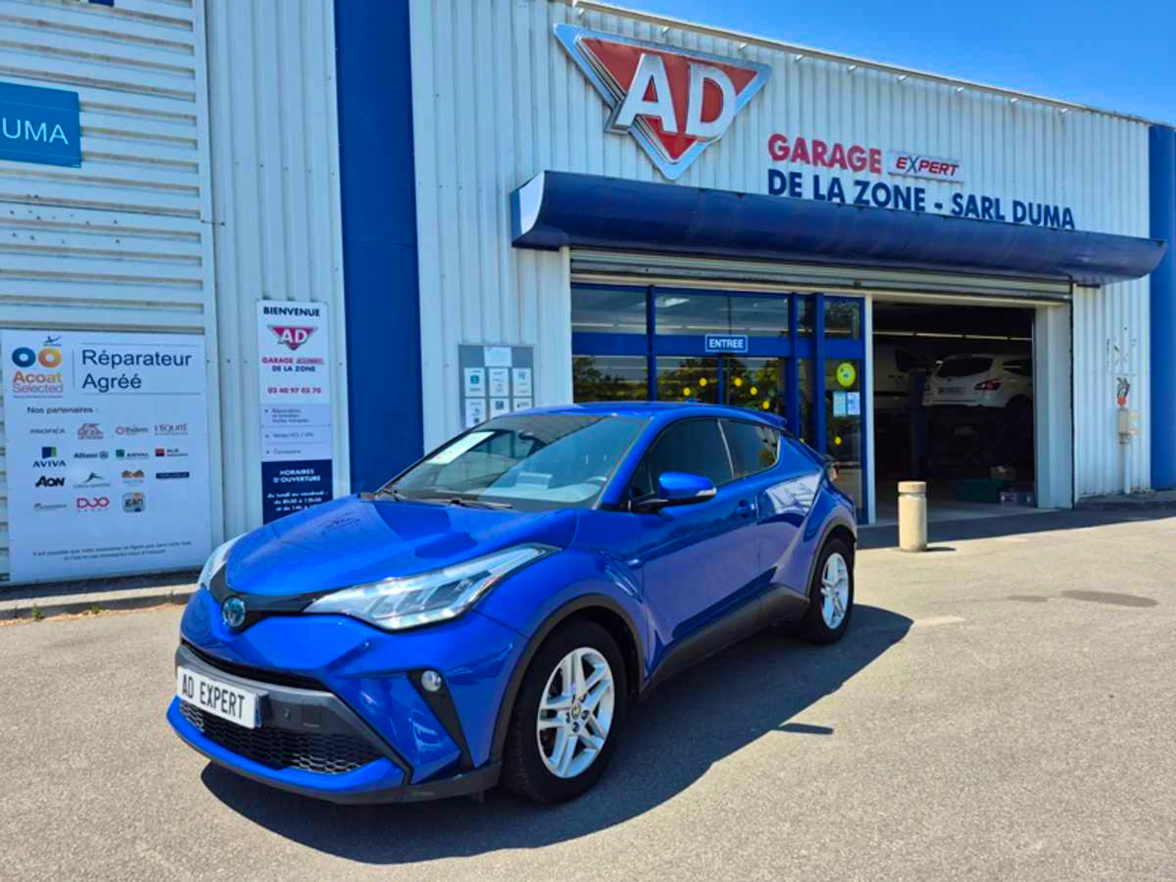 Toyota C-HR C-HR 122H DYNAMIC BUSINESS 2WD E-CVT occasion