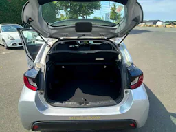 Toyota Yaris YARIS IV HYBRIDE 116H DYNAMIC BUSINESS occasion - Photo 6