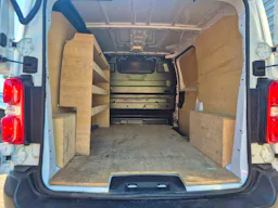 Peugeot Expert FOURGON IV 2.0 BlueHDi 120 S&S EAT8 occasion - Photo 7