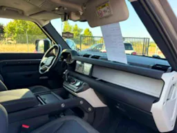 Land Rover Defender 2.0 D 240 CV S occasion - Photo 5