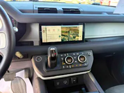 Land Rover Defender 2.0 D 240 CV S occasion - Photo 16