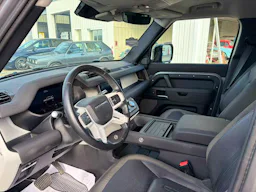 Land Rover Defender  2.0 D 240 CV S occasion - Photo 8